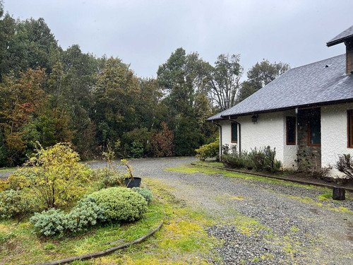 Venta De Casa En Lomas De Coihuin (71453)
