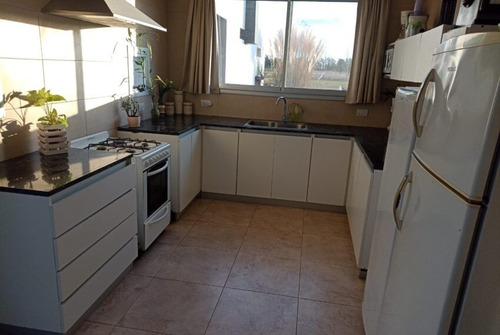Imagen 6 de 21 de Casa En Venta 3 Dorm. En Barrio Área 60