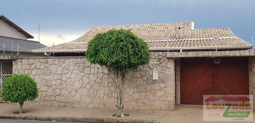 Imagem 3 de 15 de Casa Para Venda Em Poços De Caldas, Jardim Kennedy, 3 Dormitórios, 1 Suíte, 2 Banheiros, 2 Vagas - 3617_2-1179433