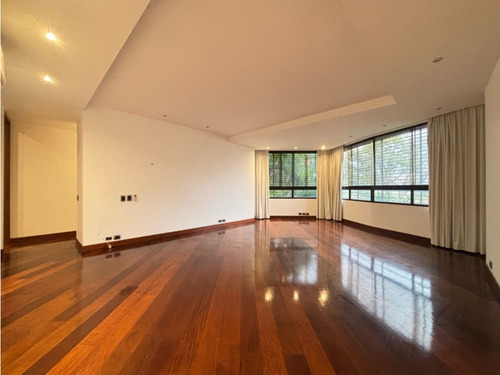 Se Vende Pb Duplex 489.84m2 3h+s/3.5b+s/3p. La Alameda