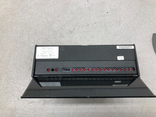 New In Box Ge Fanuc Genius 24-48 Vdc In/out 16 Pt Source Zzb
