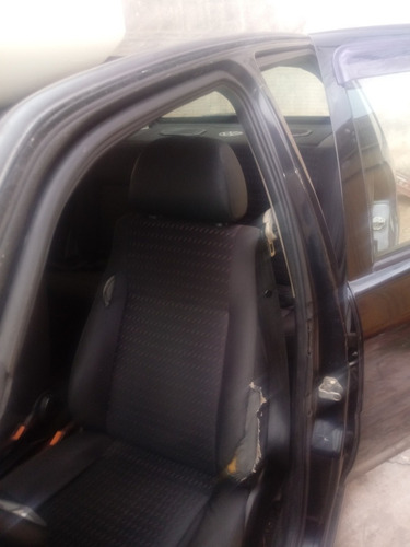 Volkswagen Gol 1.0 8v 4p Alcool