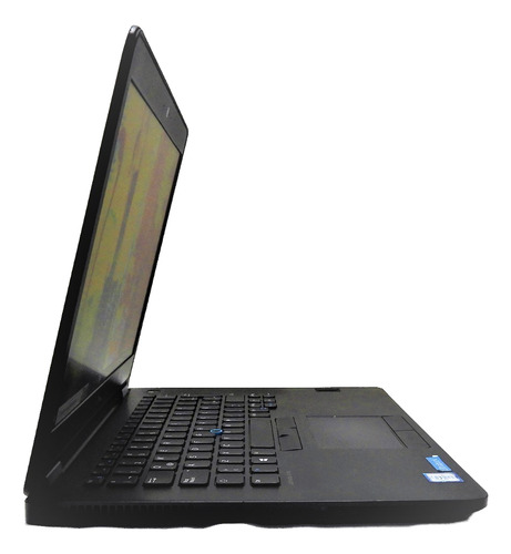 Excelente Laptop Dell I7 7th M.2 1tb Red Movil Tec Iluminado (Usado)