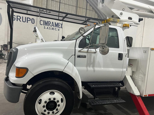 Grúa Canastilla 20 Metros / Ford F650 / Remate
