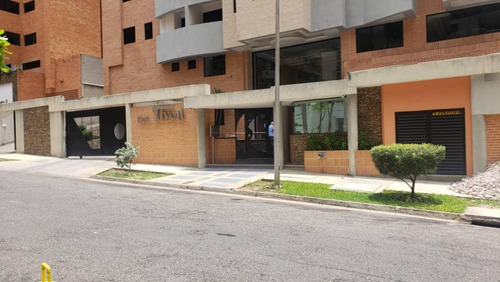 Nestor Moreno Vende Apartamento En La Trigaleña