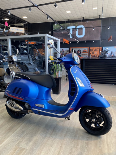 Imagen 2 de 16 de Vespa Gts Super 300 Sport - Entrega Inmediata