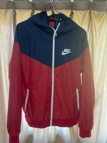 Campera Nike (Usado)