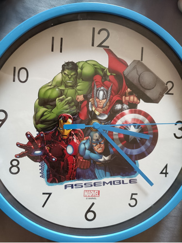 Reloj Pared Avengers Miniso