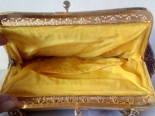 Imagen 4 de 5 de Cartera De Fiesta Con Canutillo Y Brocado.