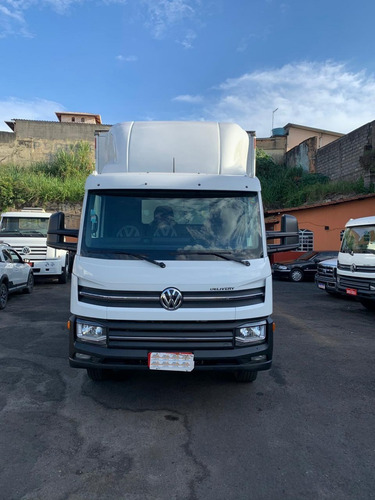 Imagem 3 de 15 de Caminhão Volks Delivery 11.180, Prime