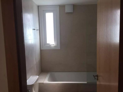 Hermosa Casa Estilo Americano En La Tahona