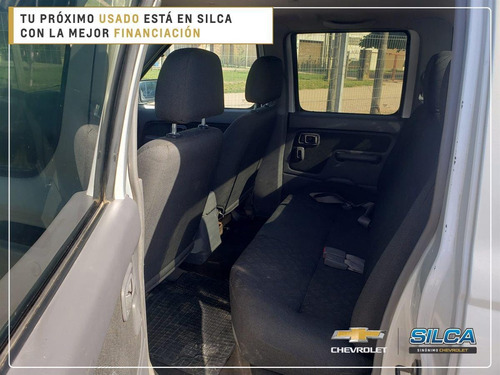 Imagen 14 de 17 de Nissan Frontier Np300 4x4 2013 Gris Plata 4 Puertas