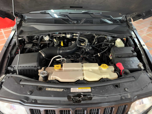 Imagen 10 de 10 de Jeep Cherokee 3.7 4x4