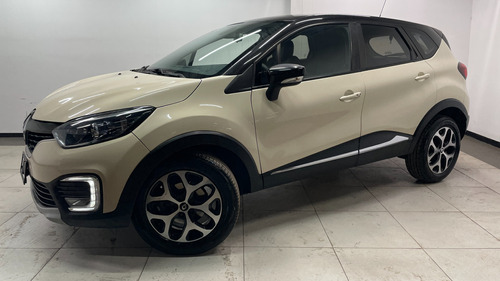 Renault Captur 2.0 Iconic At