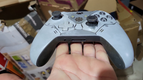 Consola Xbox One X Blanco 1tb Gears Of War 5 (Usado)