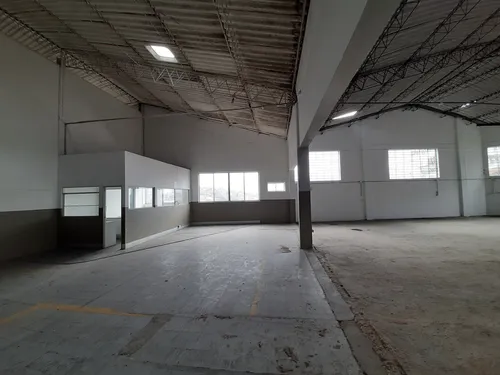 Alquiler Local En La Avenida Centenario, Manizales Cod 7400883
