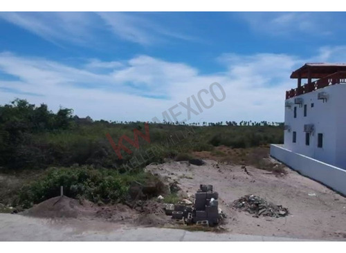 Excelente Terreno En Venta Altata, Navolato Con Una Superficie De 270.83 M2, No Dejes Pasar Est...
