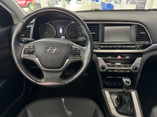 Hyundai Elantra 2.0 Limited Tech Navi At
