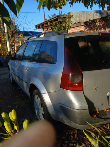 Motor Nuevo. Hay Que Cambiar Tapa De Cilindros.