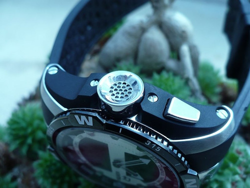Relógio Roamer Trekk Master Expedition Swiss Made Safira
