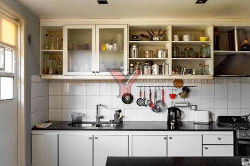 Imagen 7 de 29 de Casa En Venta 6 Ambientes - Barrio Tolosa .