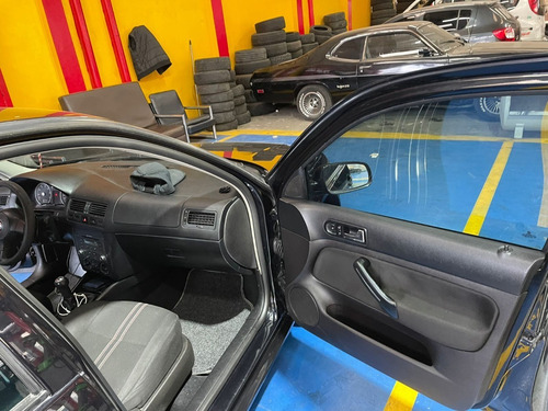 Imagen 8 de 12 de Volkswagen Jetta 2.0 Clásico