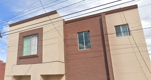 Casa En Remate Bancario En C. Maple, Los Bosques, Monclova, Coahuila (60% Descuento, Excelente Plusvalía) ¡gran Oportunidad De Inversión! - Sk12