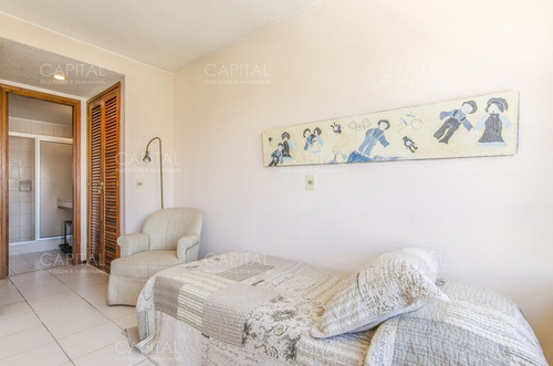 Imagen 7 de 22 de Penthouse Frente Al Puerto De Punta Del Este