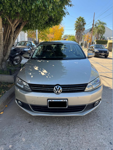 Volkswagen Vento 2.0 Sportline Tsi 200cv Bi-xenon