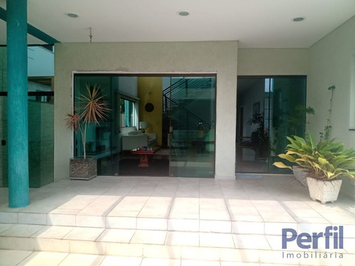 Imagem 12 de 15 de Casas - 3 Dormitórios - 2630