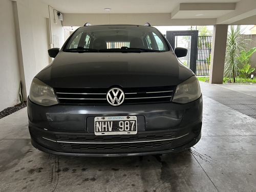 Volkswagen Suran 1.6 Comfortline 101cv