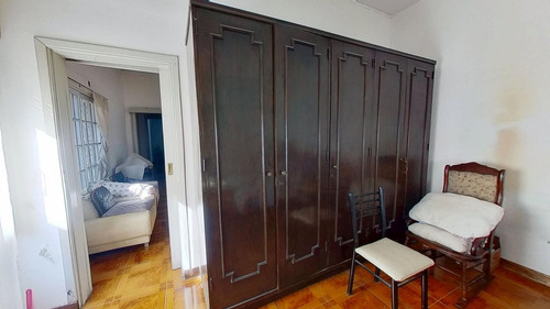 Venta Casa 4 Amb + Local + Garage En Lanus