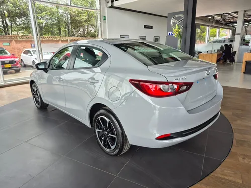 Mazda 2 Sdn At Grand Touring Lx /170/jr