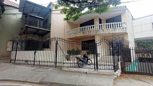 Casa En Arriendo En Cali San Fernando Viejo. Cod 107087