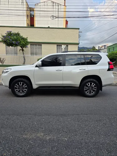 Toyota Prado 2.8 Tx-L At6
