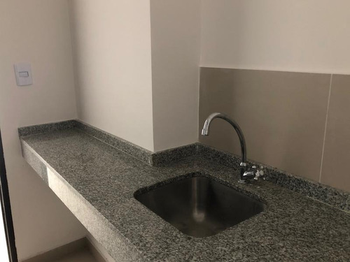 Imagen 6 de 8 de Local En Venta Microcentro