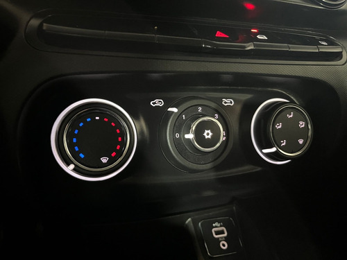 Fiat Cronos DRIVE 1.0 6V Flex