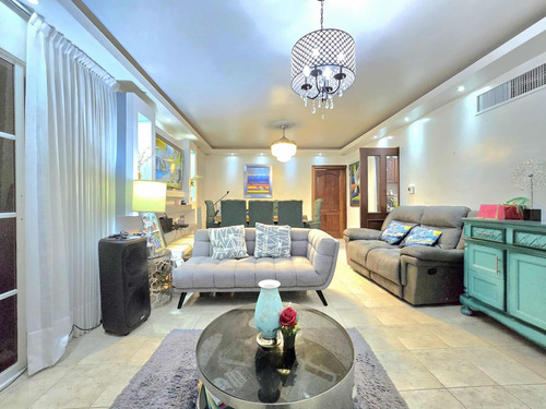 Vendo Apartamento En Un 1er Nivel