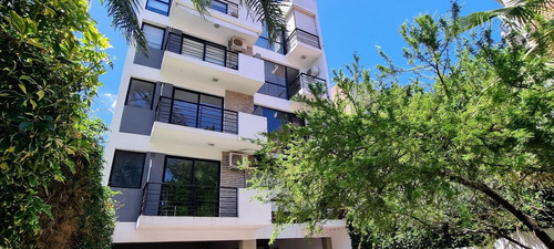 Departamento  En Venta En Castelar, Morón, G.b.a. Zona Oeste 2 Ambientes Con Cochera 