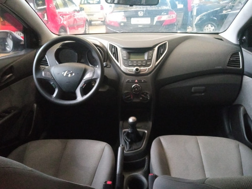 Imagem 9 de 12 de Hyundai Hb20s