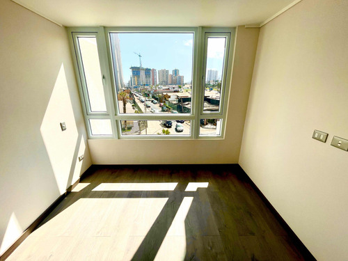 Arriendo Departamento (nuevo) Edificio Paradise Playa Brava