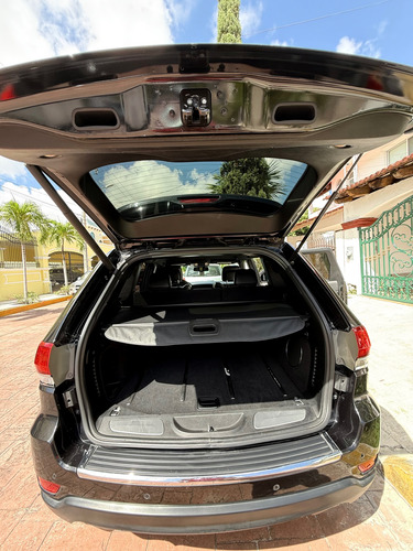 Jeep Grand Cherokee 3.6 Limited V6 4x2 At