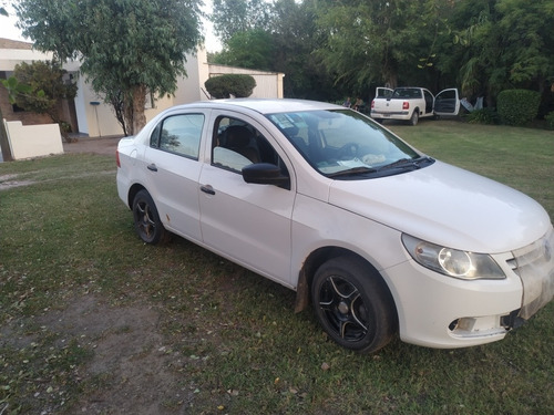 Imagen 3 de 4 de Volkswagen Voyage 2012 1.6 101cv