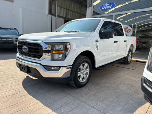 Ford Lobo 2024 Xlt 4x2 Doble Cabina At