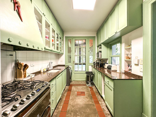 Casa Reciclada En El Casco Historico De San Isidro - 4 Dorm