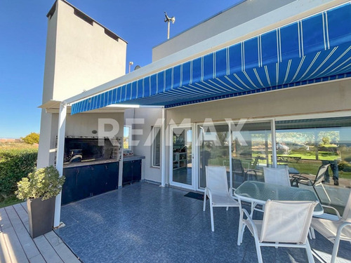 Casa En Venta, La Peninsula, Mari Menuco