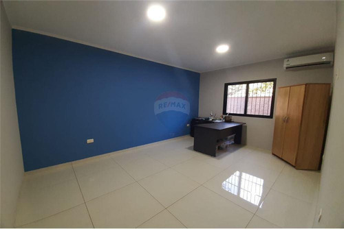 Imagen 10 de 14 de Vendo Residencia Con Amplio Patio En El Barrio San Miguel, Cambyreta: 2 Habitaciones Y 2 Baños.