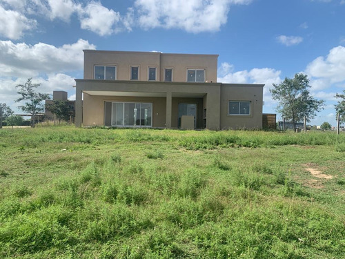 Imagen 3 de 14 de Barrio Cerrado El Canton - Islas - Casa Venta Usd 380.000