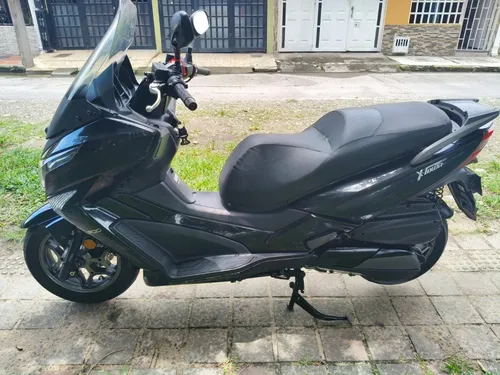 Kymco Xtown 300 Muy Cuidada