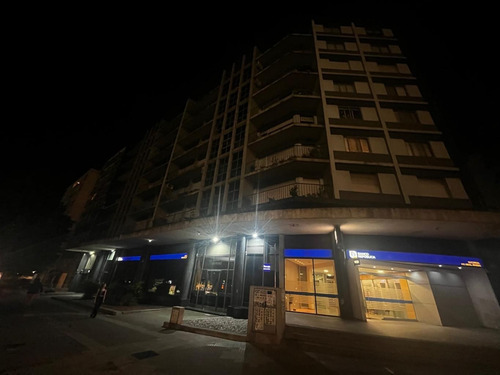 Imagen 18 de 18 de Venta De Apartamento Pocitos 3 Dormitorios